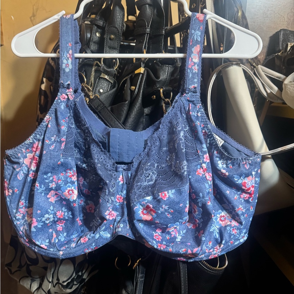 Elomi Navy Floral Lace Bra
